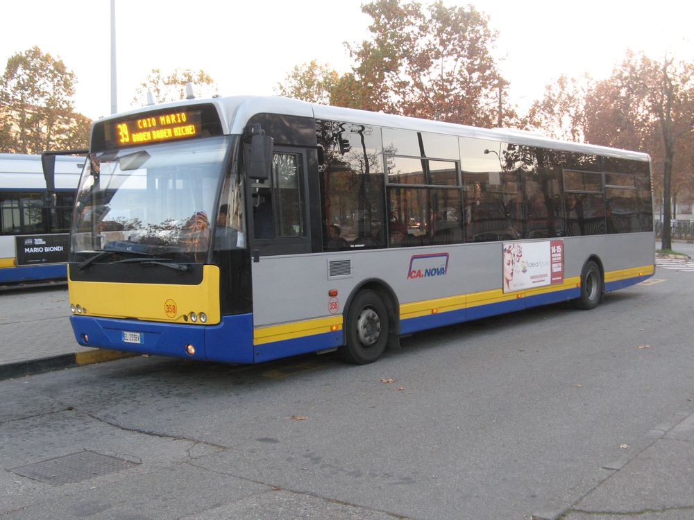 www.hpke.de/busforum/20151116_163724_IMG_4121.jpg