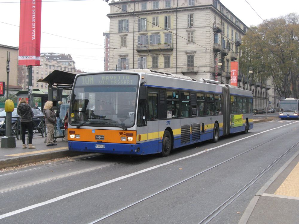 www.hpke.de/busforum/20151117_090323_IMG_4157.jpg