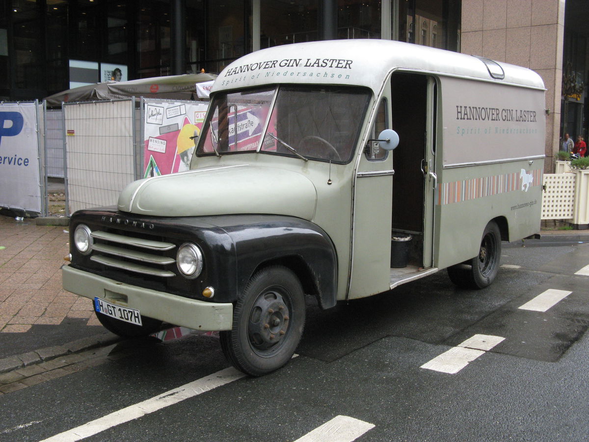 www.hpke.de/busforum/2017/20170701_134122_IMG_0903.jpg
