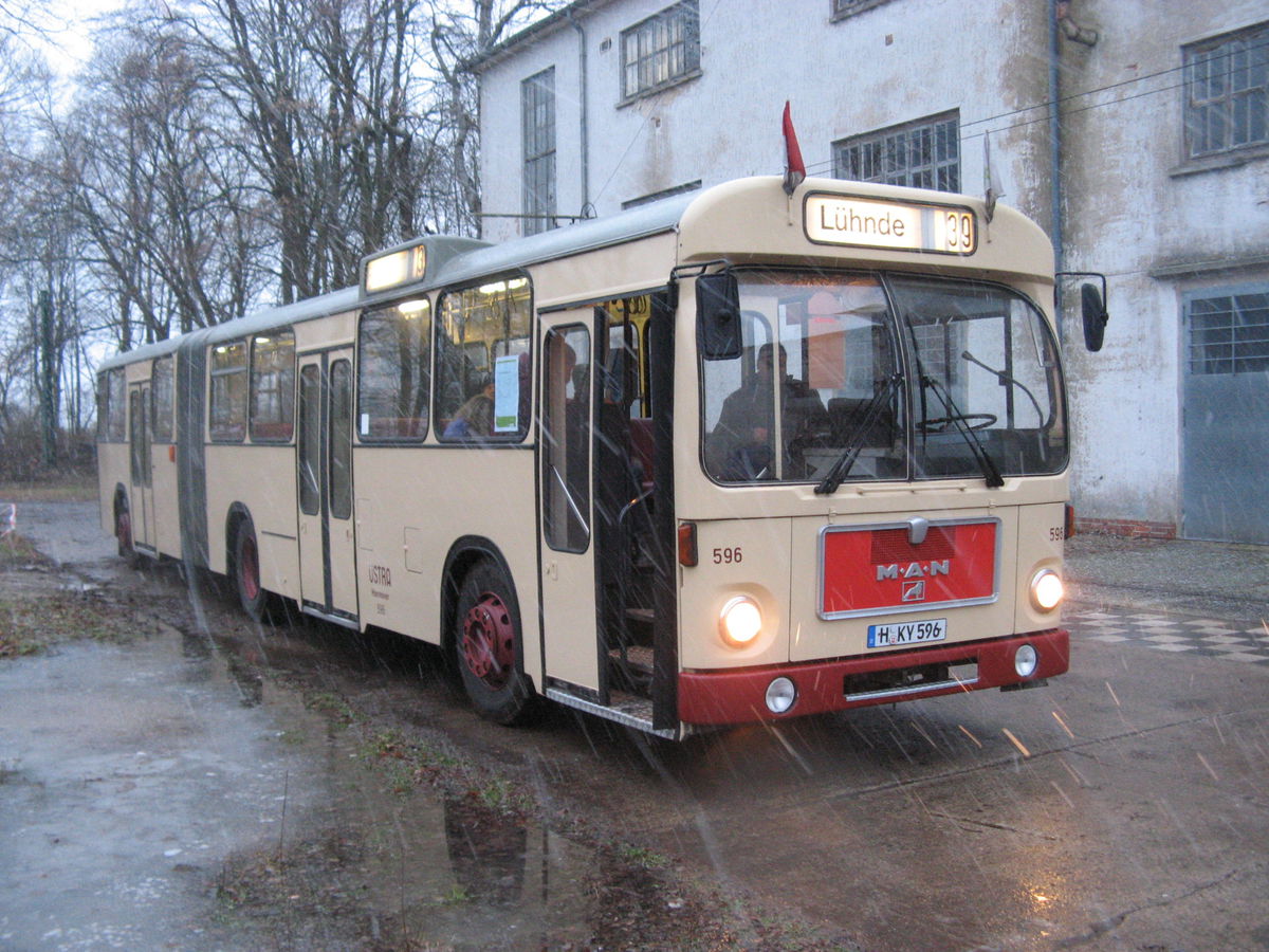 www.hpke.de/busforum/20170114_161340_IMG_8866.jpg