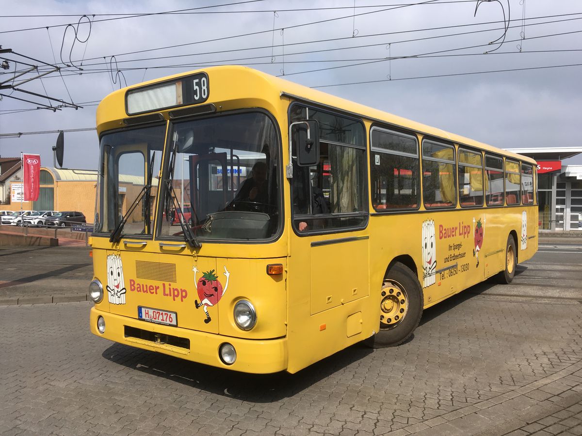 www.hpke.de/busforum/2018/20180414_125054_IMG_2809.jpg