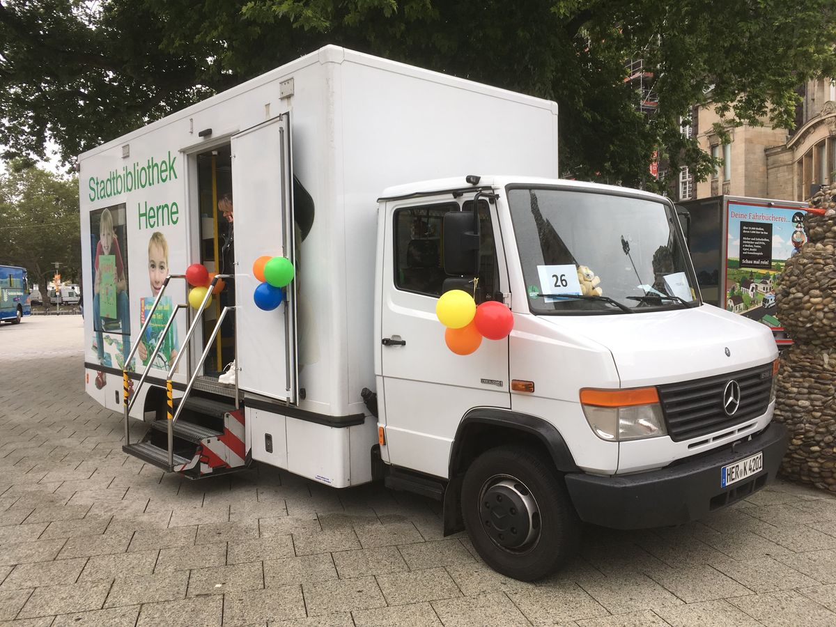 www.hpke.de/busforum/2019/20190907_094302_2596.jpg