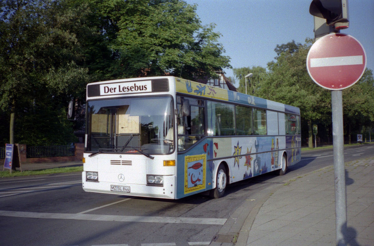 www.hpke.de/busforum/2019/Scan-140805-0052.jpg