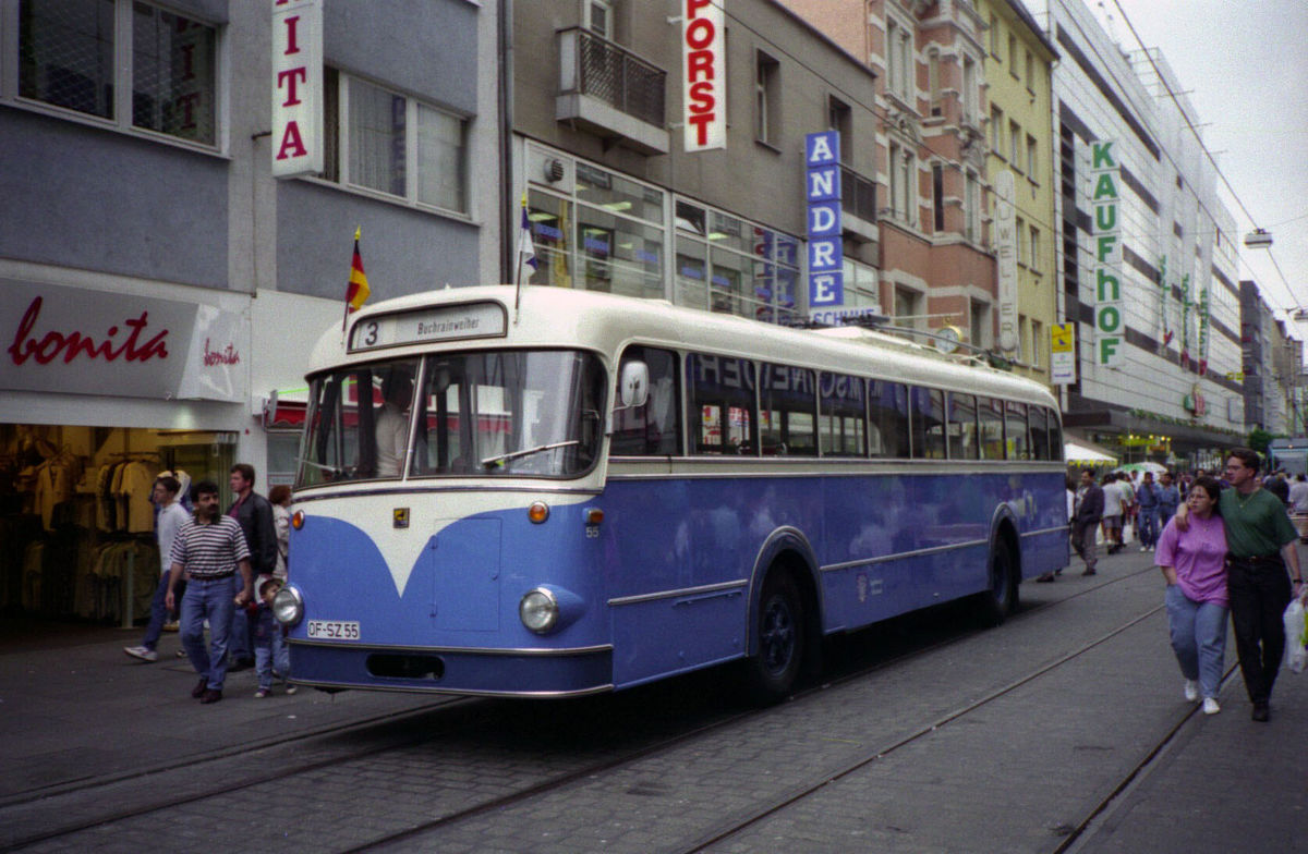 www.hpke.de/busforum/Scan-140729-0032.jpg